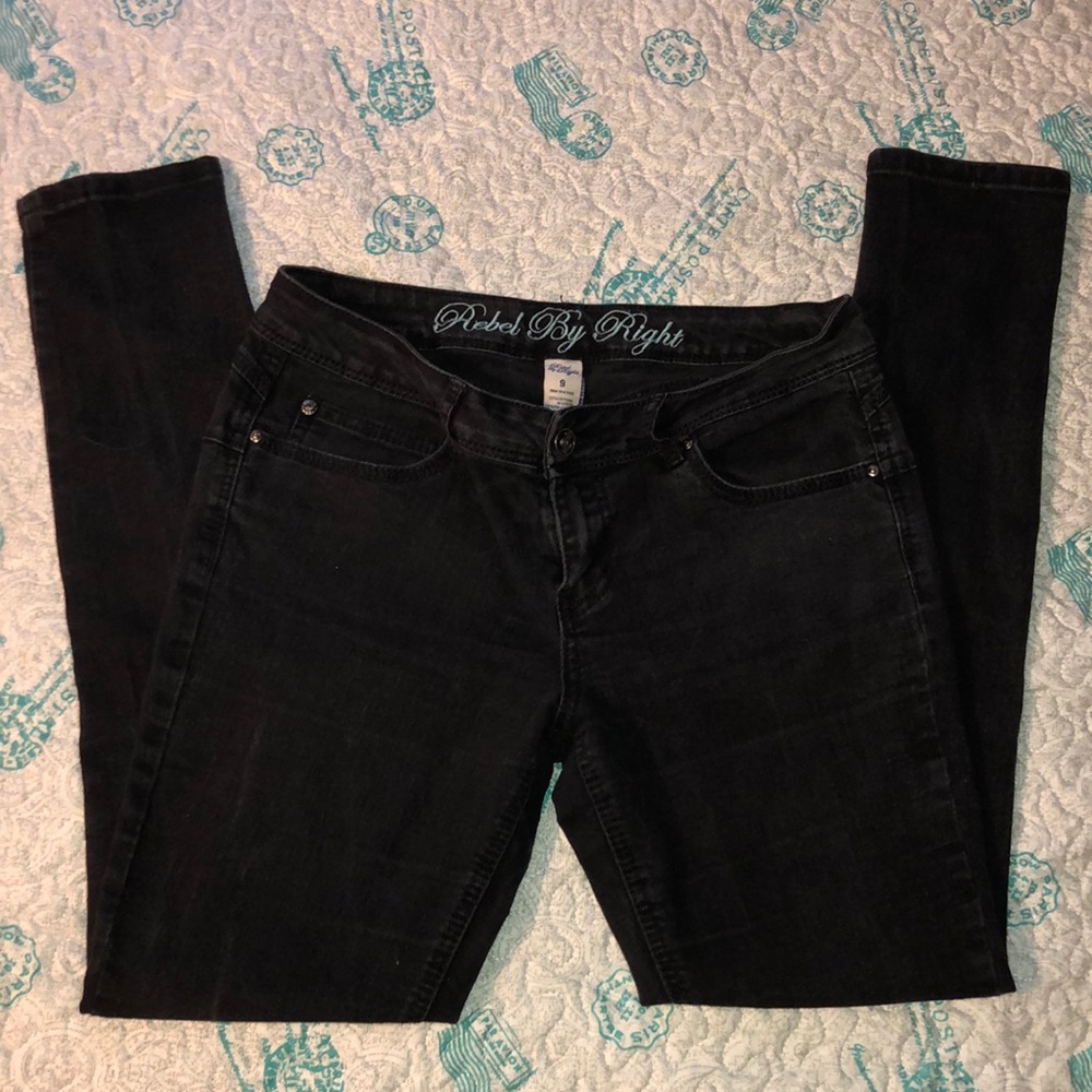 Cute black jeans